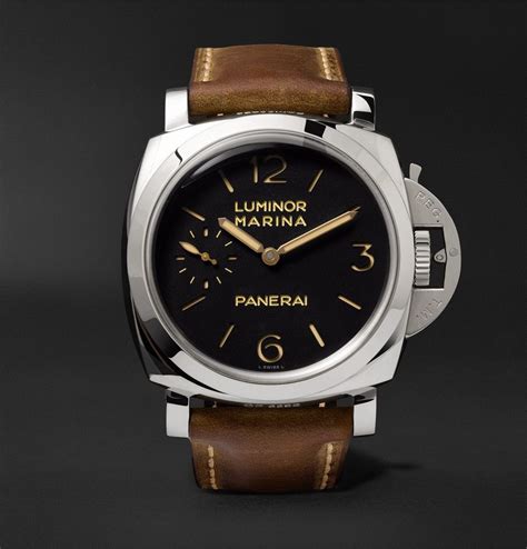 how to wind a panerai luminor marina|luminor marina officine panerai price.